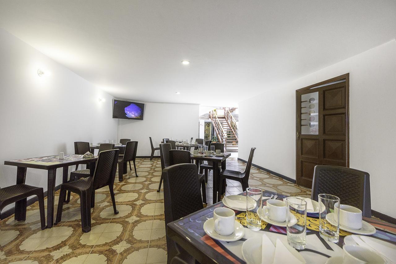 Hotel San Angel Corferias Богота Екстер'єр фото