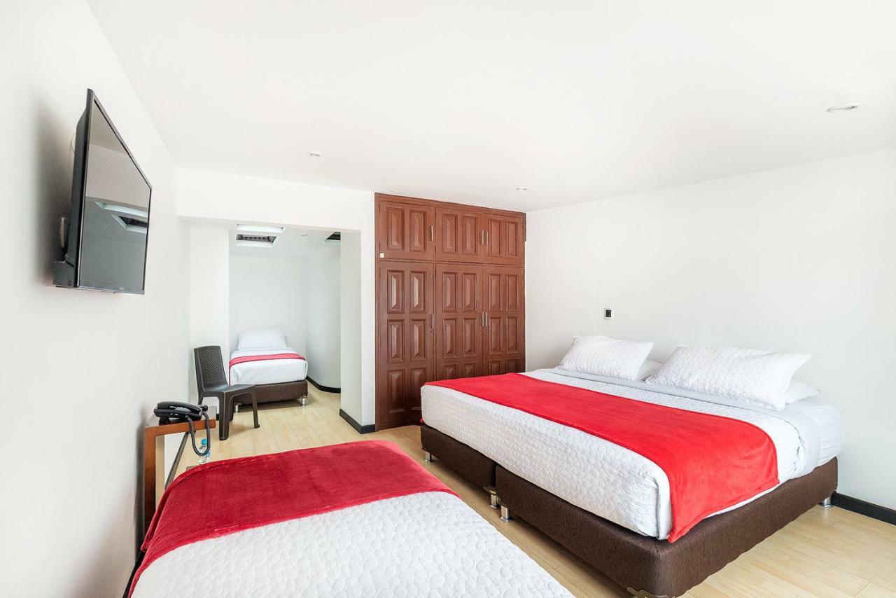 Hotel San Angel Corferias Богота Екстер'єр фото