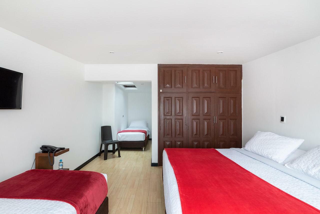 Hotel San Angel Corferias Богота Екстер'єр фото